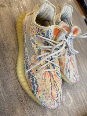 YEEZYS “MX Oat”